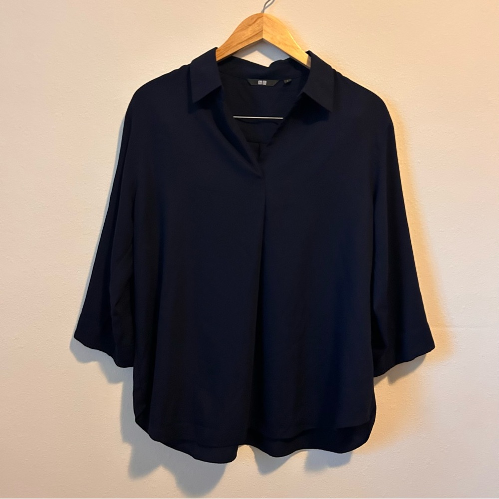Uniqlo Large Women’s Navy Rayon Skipper Collar 3/4 Sleeves Blouse